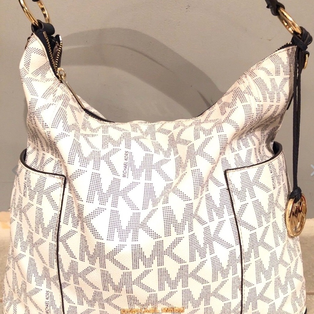 Authentic Michael Kors Anita Handbag